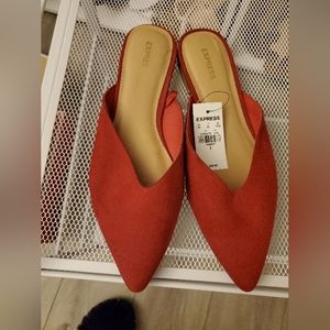 Red mules